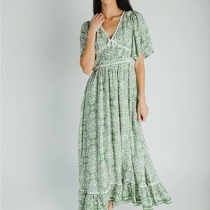 Piper & Scoot M Medium  Green Floral Maxi Dress NWT
New